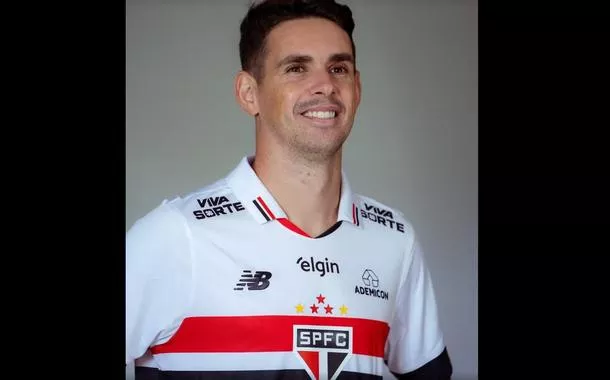 São Paulo anuncia a contratação do meia Oscar