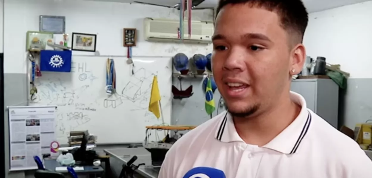 Aluno da escola técnica de Niterói