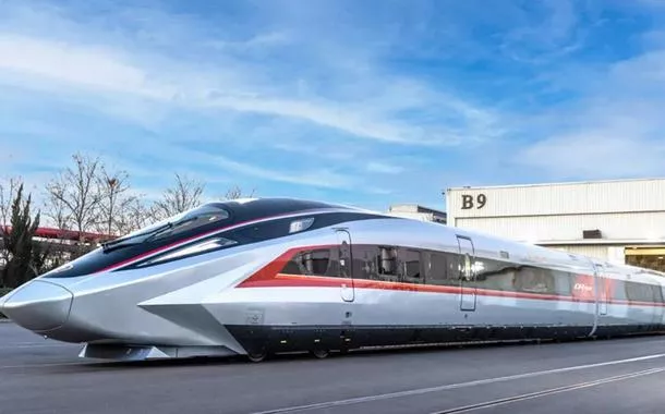 China apresenta trem-bala que pode alcançar 400 km/h (vídeo)