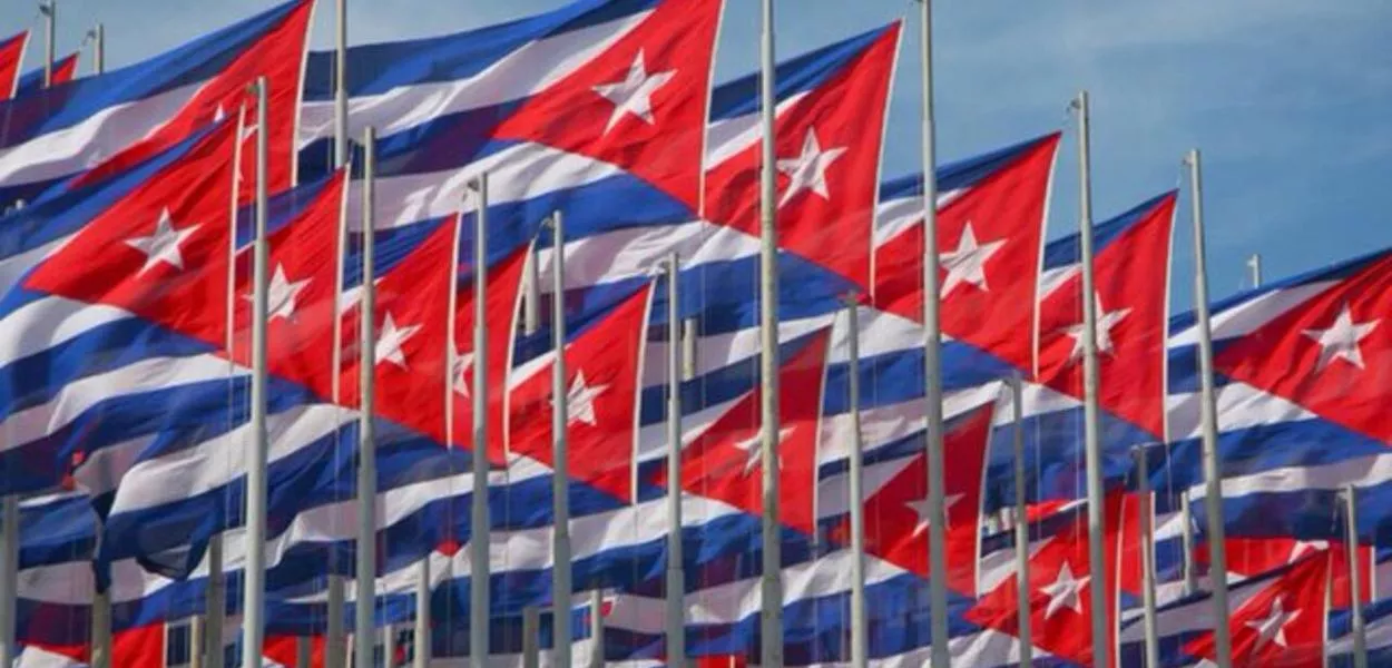 Parlamento cubano debate rumos da economia e vota leis sociais