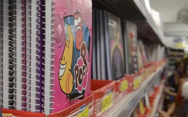 Jovem de 14 anos ensina como economia circular pode ajudar a diminuir em até 30% gastos com a lista de material escolar