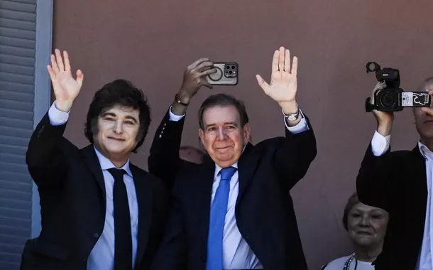Milei recebe González, o chama de “presidente eleito” e reforça apoio contra Maduro