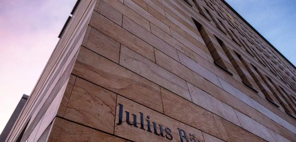 Logo do Julius Baer em prédio do banco suíço em Genebra
21/11/2024 REUTERS/Denis Balibouse