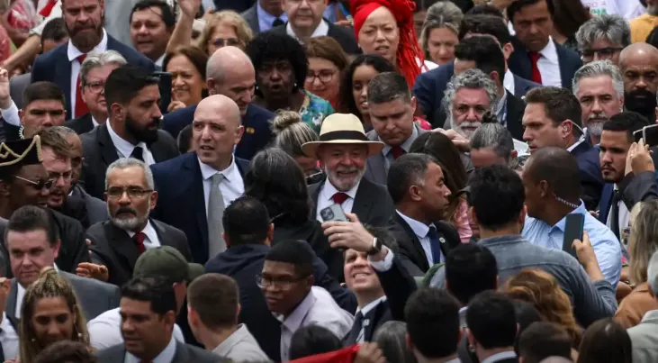 Autoridades pedem responsabilização por tentativa de golpe