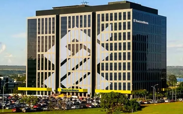 Banco do Brasil adota IA generativa para orientar clientes em decisões financeiras