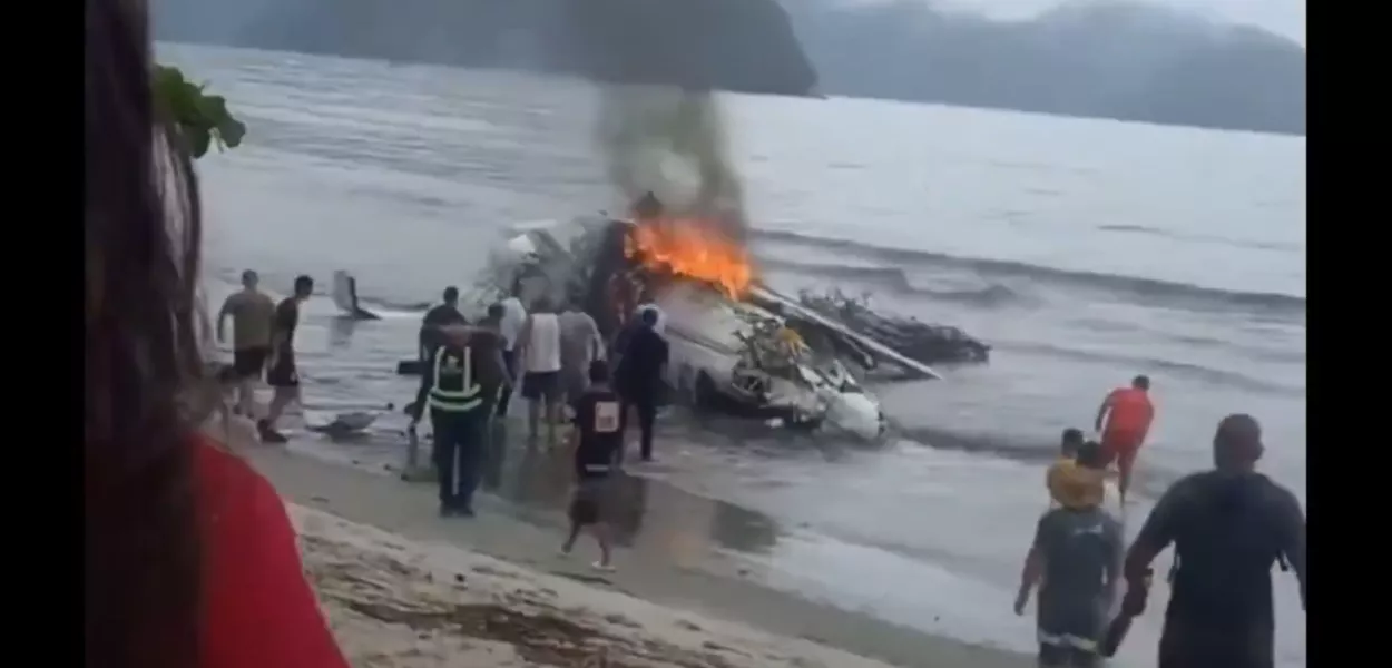 Avião que caiu em Ubatuba (SP)