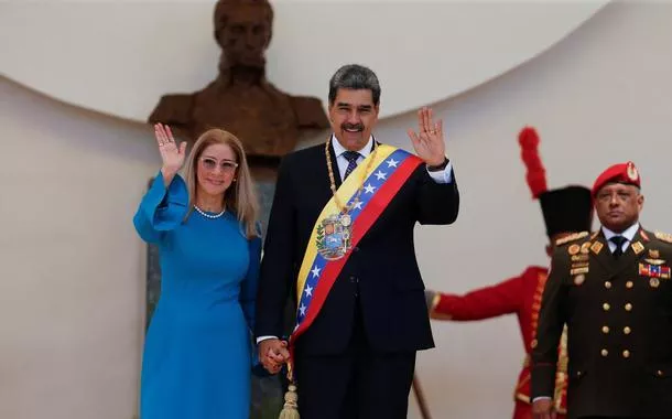 “Não puderam impedir posse”, diz Maduro ao assumir Venezuela até 2031