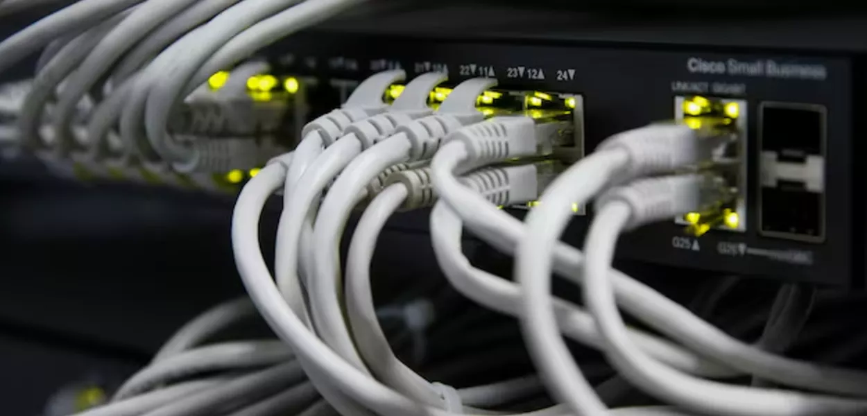 Cabos Ethernet usados para conexão de internet