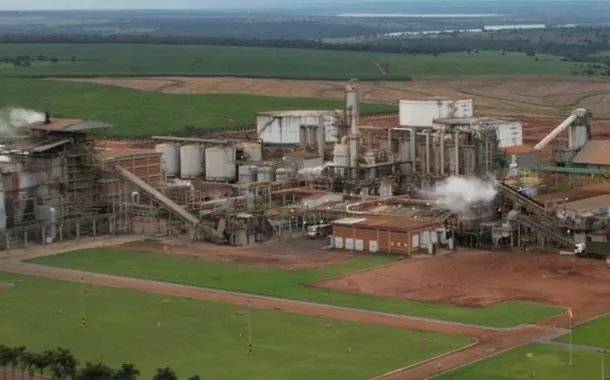 Unidade da Companhia Mineira de Açúcar e Álcool 