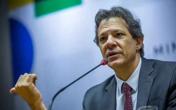 Governadores deveriam agradecer a Lula, diz Haddad sobre renegociação da dívida dos estados