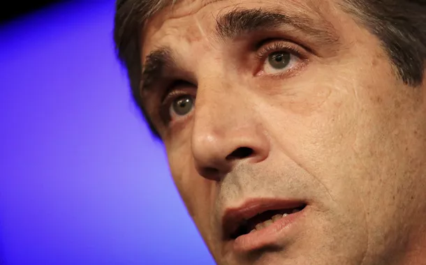 Mesmo com leve alta nos preços, ministro argentino garante que desinflação persiste