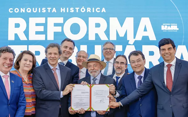 Lula sanciona regulamentação da reforma tributária: "finalmente os mais pobres pagarão menos"