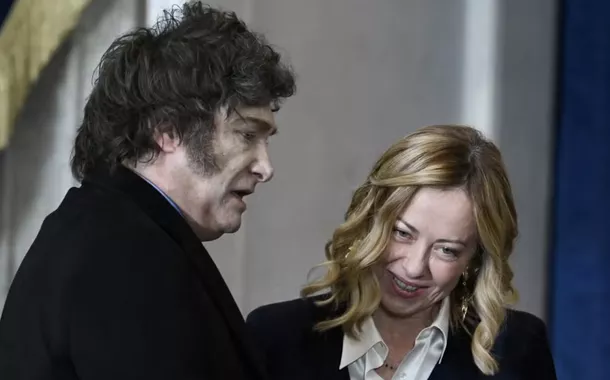 Trump 2: tempos de conflitos com México e Panamá e amores com Argentina