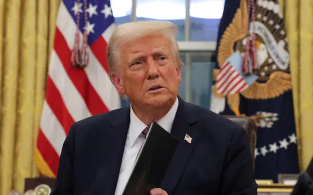 Trump vai interromper envio de medicamentos contra HIV e malária para países pobres