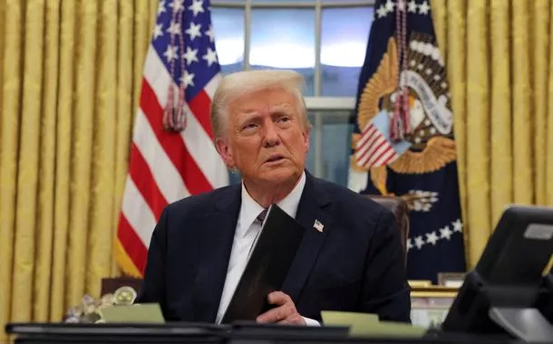 Presidente dos EUA, Donald Trump, no Salão Oval da Casa Branca - 20/01/2025