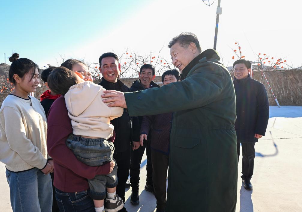 Xi visita moradores afetados pelas enchentes no nordeste da China