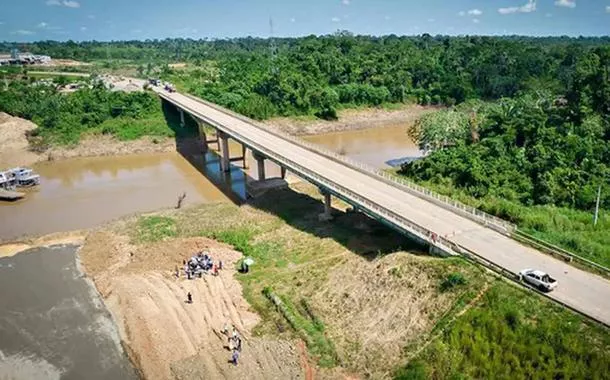 Ponte no Acre
