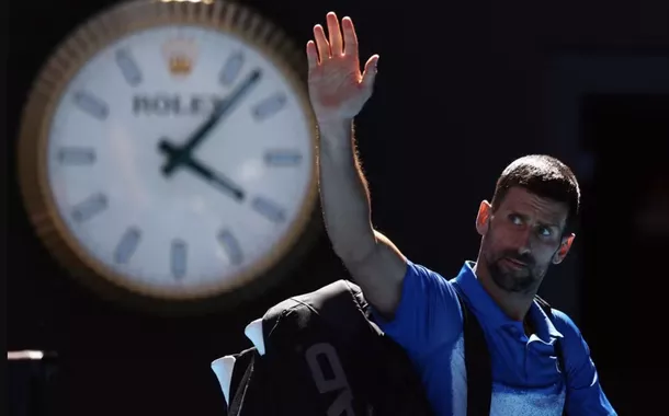 Novak Djokovic abandona o Aberto da Austrália