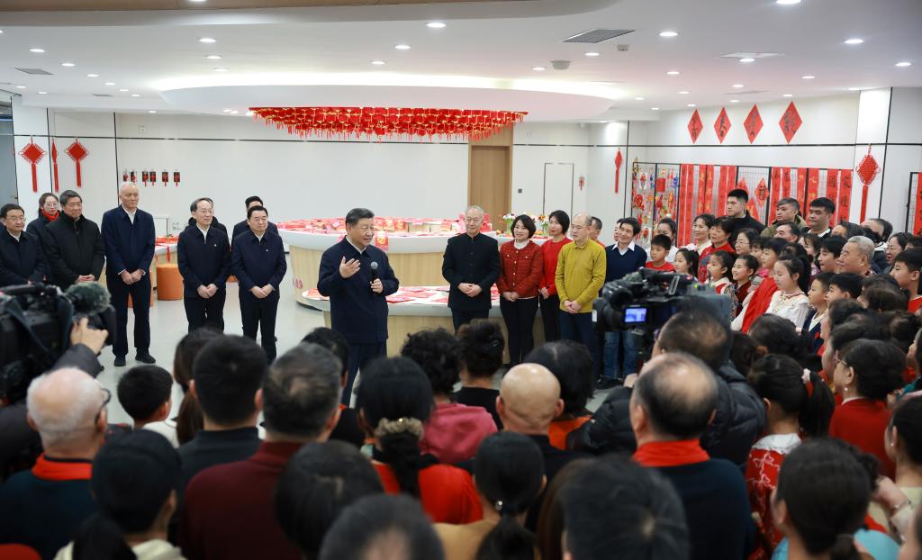 Xi inspeciona cidade do nordeste da China antes da Festa da Primavera