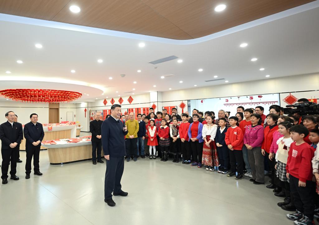Xi inspeciona cidade do nordeste da China antes da Festa da Primavera