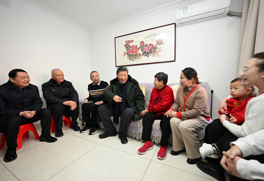 Xi inspeciona cidade do nordeste da China antes da Festa da Primavera