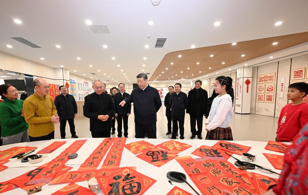 Xi inspeciona cidade do nordeste da China antes da Festa da Primavera