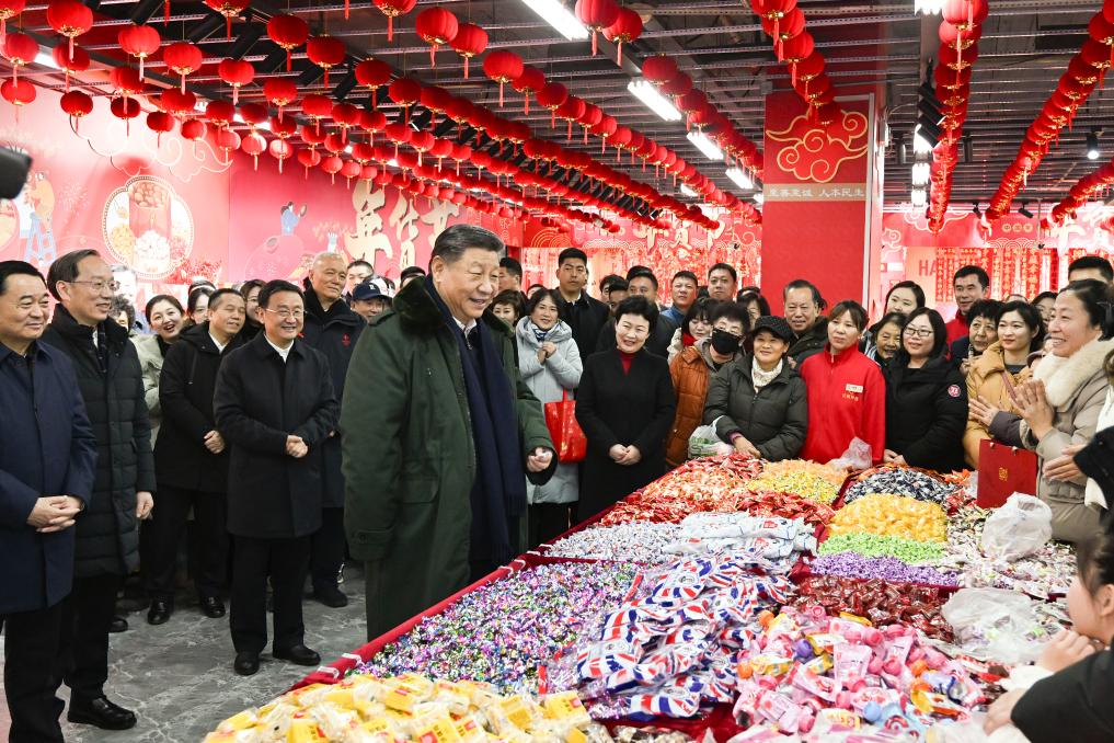 Xi inspeciona cidade do nordeste da China antes da Festa da Primavera