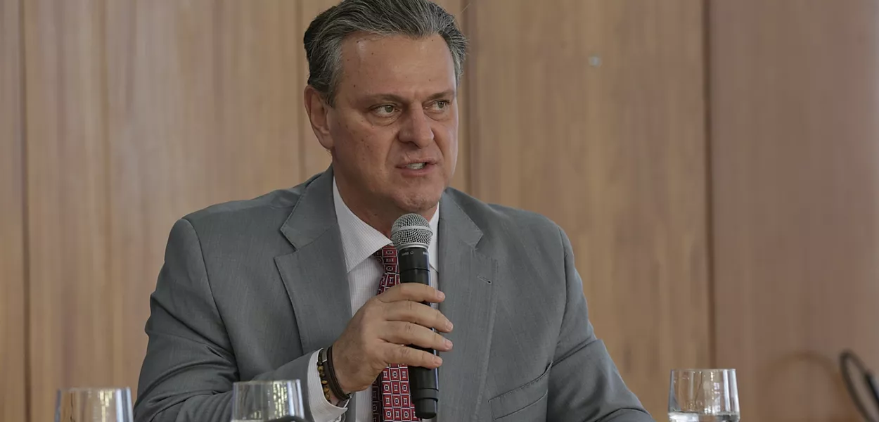 Carlos Fávaro