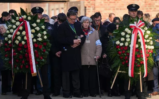Líderes mundiais e sobreviventes se reúnem na Polônia para comemorar o 80º aniversário da libertação de Auschwitz