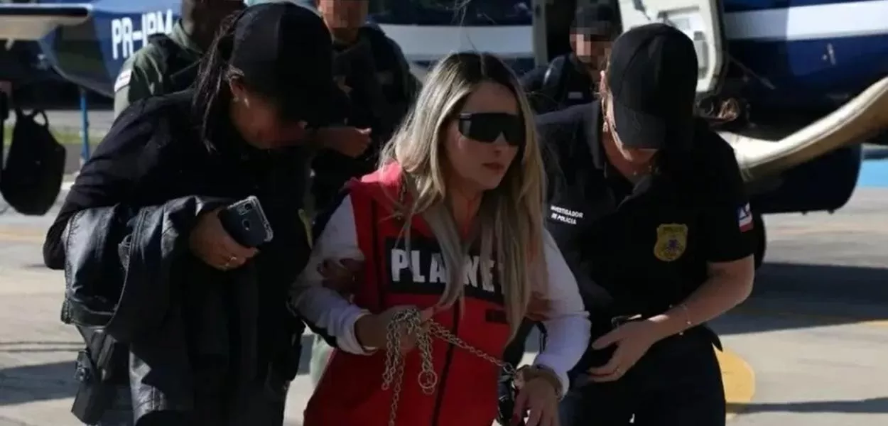 Jasiane Teixeira, conhecida como"Dona Maria"