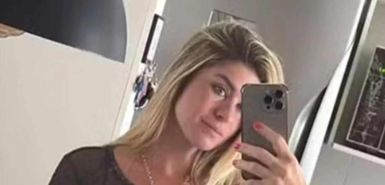 Débora Peixoto não foi a um ensaio do Salgueiro e criou justificativa para não desfilar