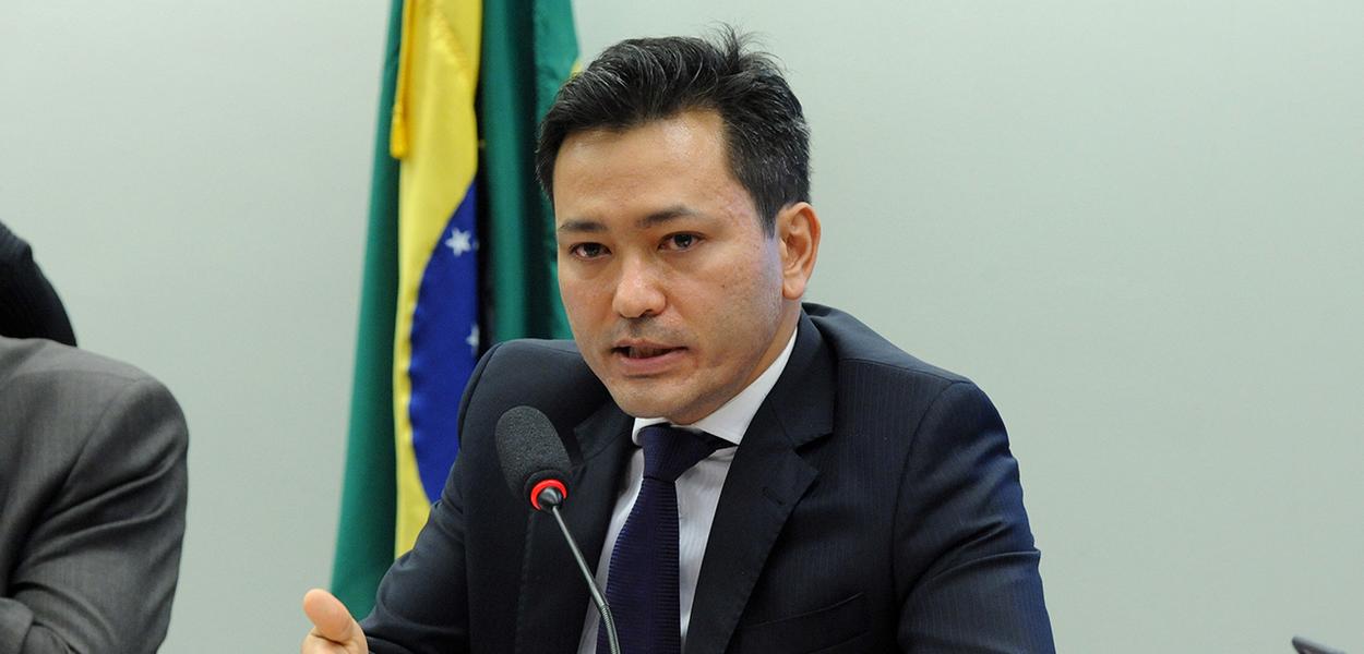 Receita Federal ampliará cooperação com EUA para rastrear patrimônio e combater facções