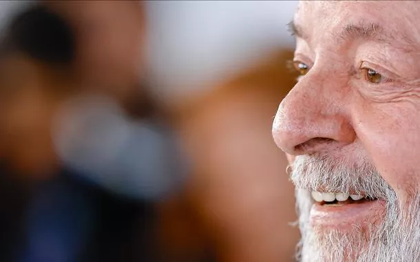 Vamos encontrar uma solução para o preço dos alimentos, diz Lula