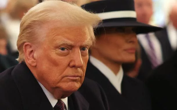 Com Trump, EUA encerram programas de educação racial e de gênero nas escolas
