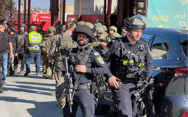 Exército israelense realiza intensos ataques contra palestinos na Cisjordânia