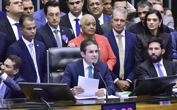 "O povo brasileiro não quer discórdia, quer emprego", diz Hugo Motta