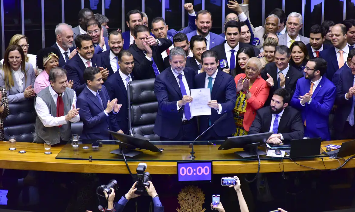 Eleita nova Mesa Diretora da Câmara 