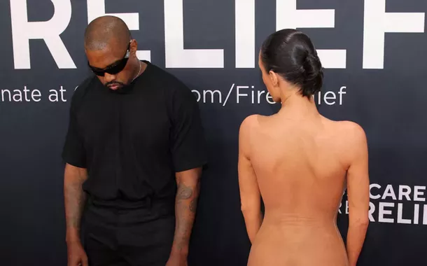 Kanye West teve 'conversas secretas' com organizadores do Grammy antes de nudez de Bianca Censori