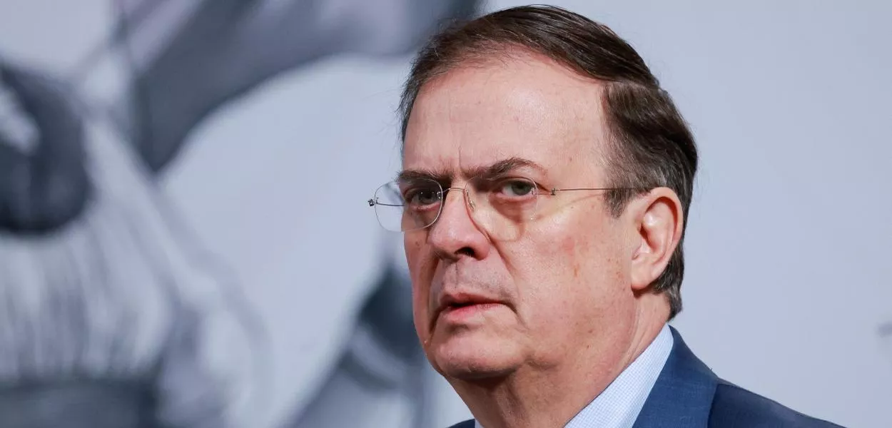 Ministro da Economia do México, Marcelo Ebrard, em coletiva de imprensa na Cidade do México