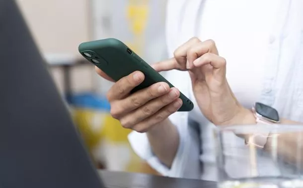 "Vício em tecnologia" pode ser falta de educação digital