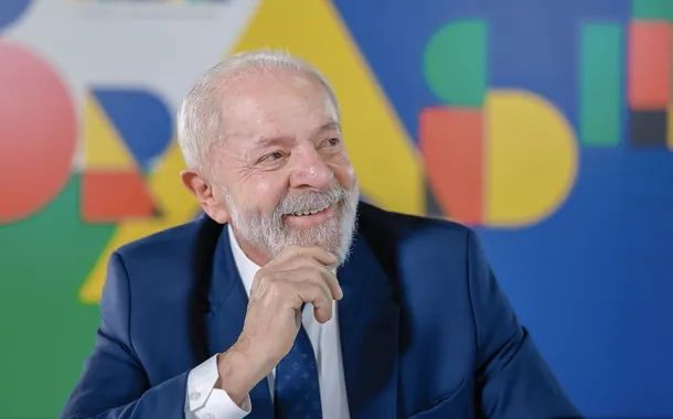 Lula não garante candidatura à reeleição, mas diz que derrotará Bolsonaro quantas vezes forem necessárias