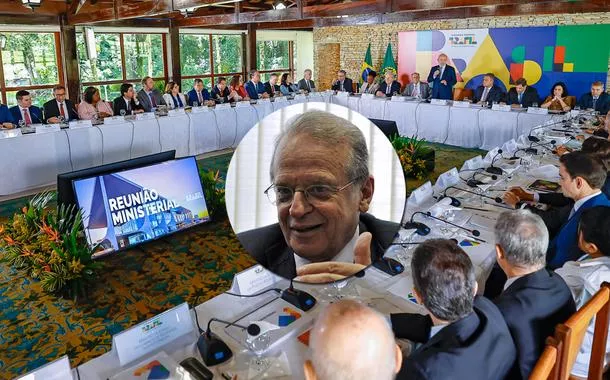 "O governo tem que ser mais consequente no seu programa original", afirma Tarso Genro