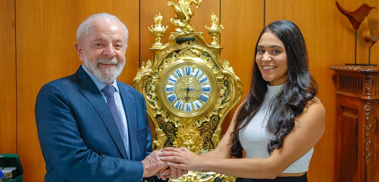 Lula e uma estudante