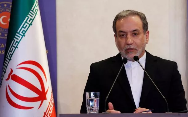 Chanceler iraniano manda recado a Trump: "pressão máxima levará à resistência máxima"