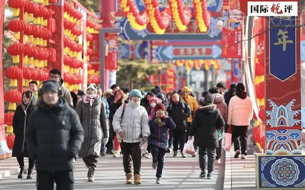 Economia chinesa entra em Ano da Serpente com pé direito graças ao Festival da Primavera