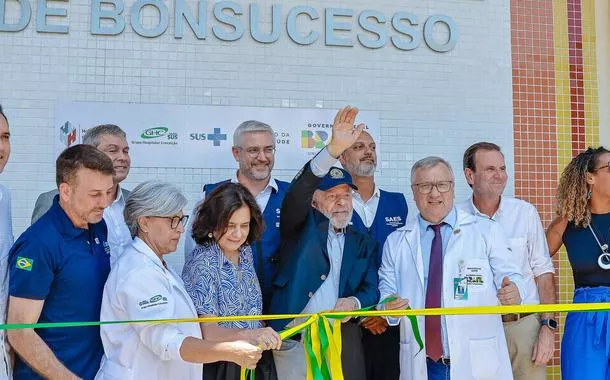 Lula reabre emergência do Hospital de Bonsucesso e critica abandono da saúde no Rio