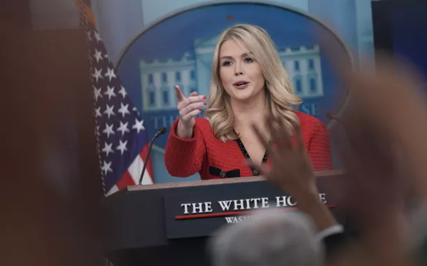 Karoline Leavitt, porta-voz da Casa Branca no governo Trump