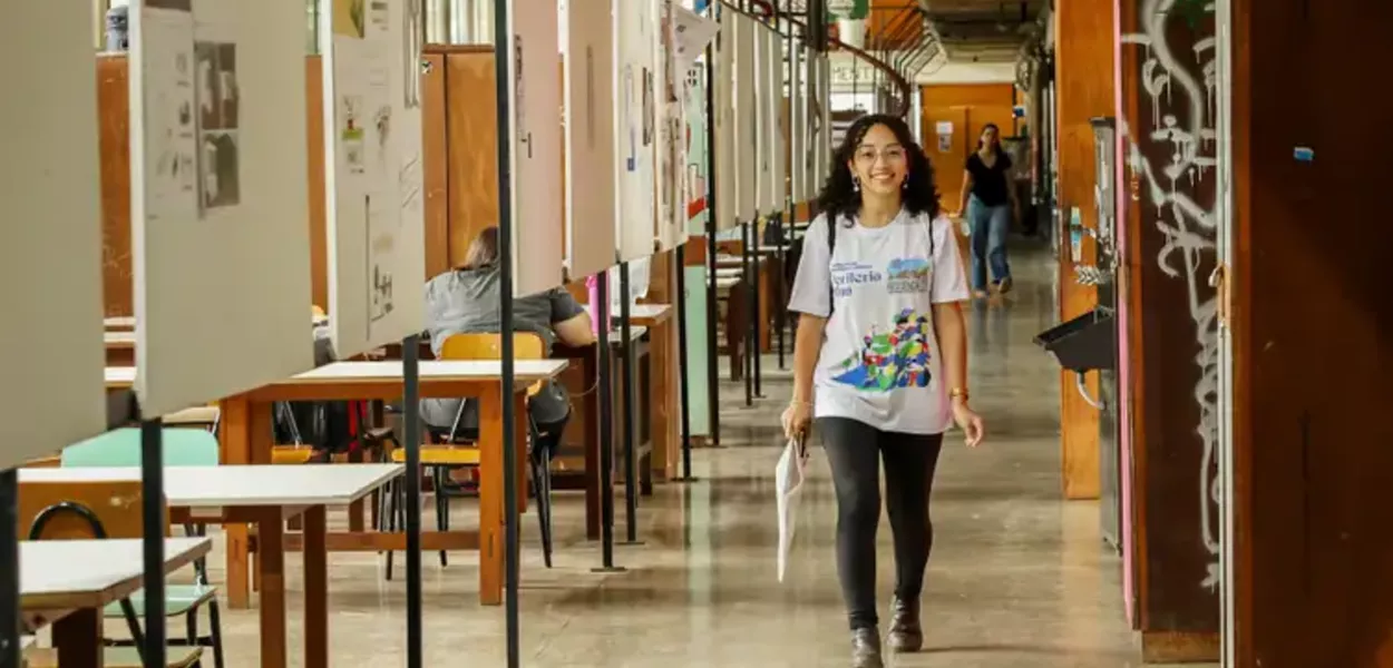Angélica Azevedo e Silva, estudante do curso de Arquitetura e Urbanismo da Universidade de Brasília (UnB), ganhadora do Prêmio Carolina Bori de Ciência, da SBPC, na área de Humanidades