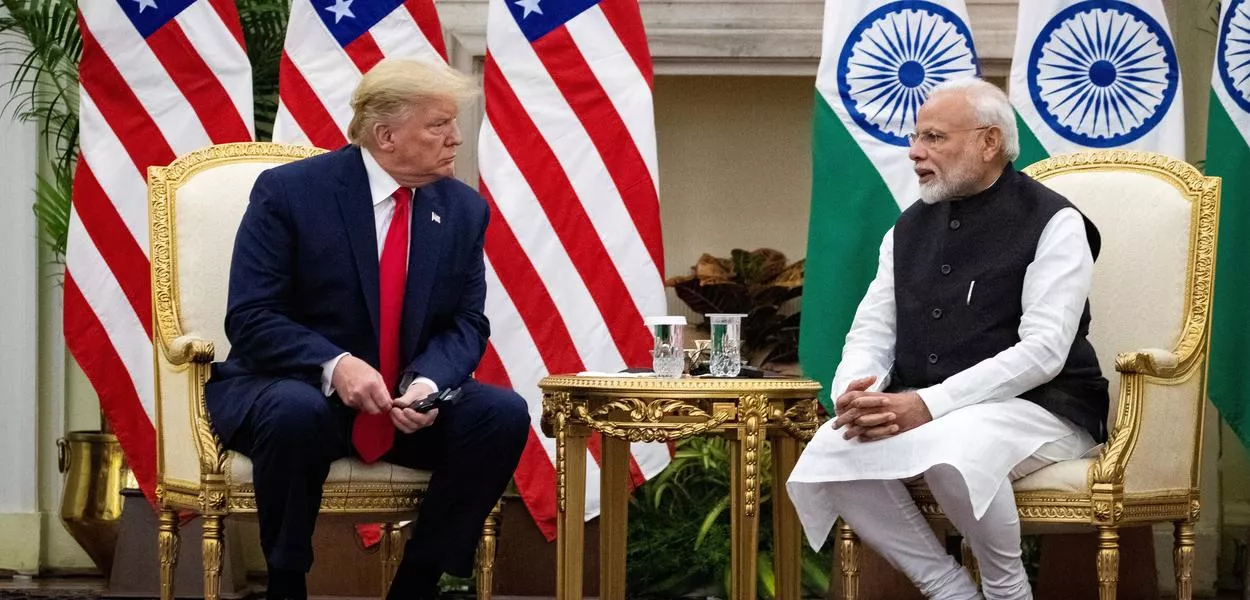 Donald Trump se reúne com primeiro-ministro da Índia, Narendra Modi, em Nova Délhi
