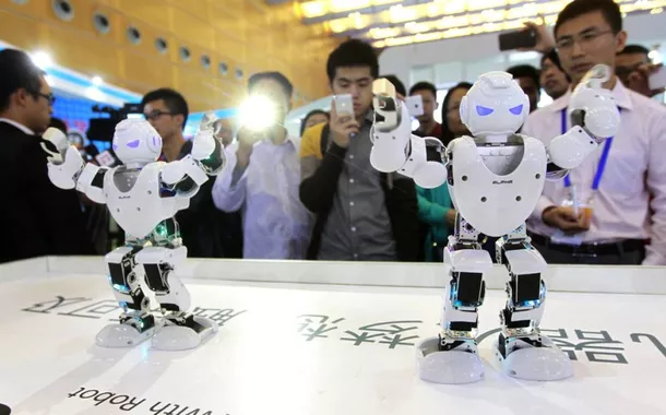 China registra crescimento de 19,39% na indústria de robôs inteligentes em 2024